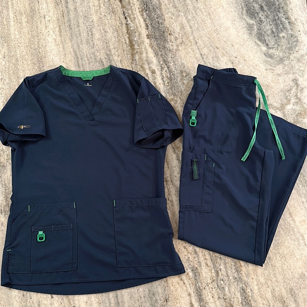 Carhartt Force scrub set size small